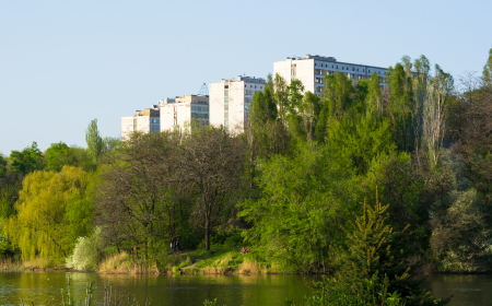 Parque Vitória: Bairro planejado em ascensão oferece lotes com financiamento sem comprovação de renda