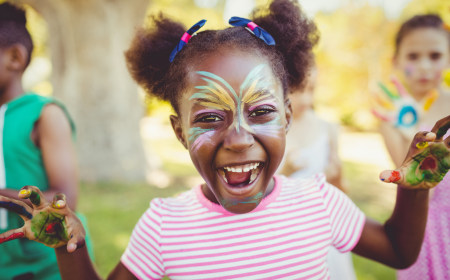 Segurança pública ou estratégia de tráfego: por que o Carnaval infantil tem migrado das ruas para os shopping centers?