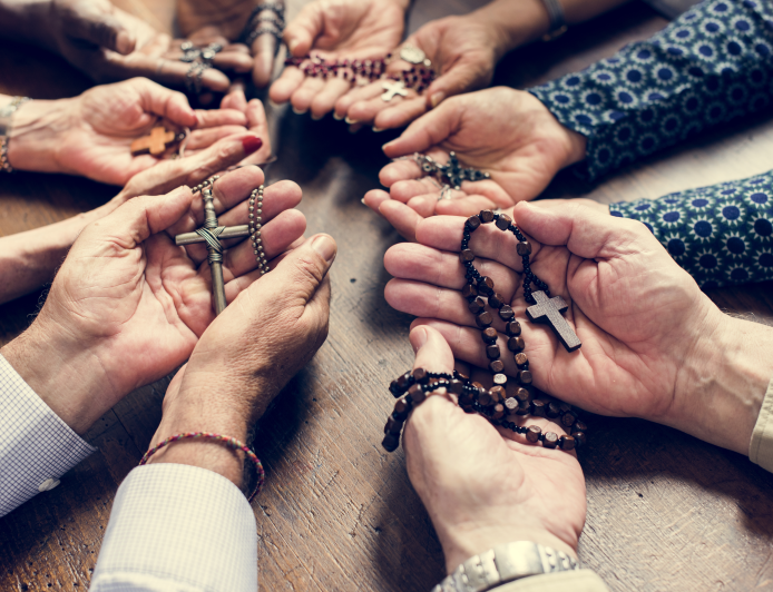 Preservação da fé ou fomento ao lazer? Como as novenas tradicionais movimentam o calendário cultural e a integração comunitária no interior de Goiás?