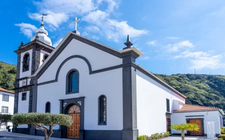 Paróquia Santana Realiza Tradicional Festa do Divino em Água Boa com Novenas e Sorteio de Prêmios